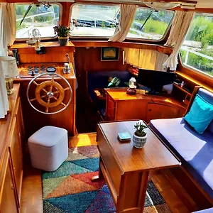 Botel Motor Yacht Amstelle, Amsterdam