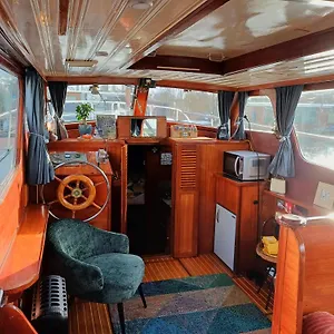 Botel Motorjacht Flint, Amsterdam